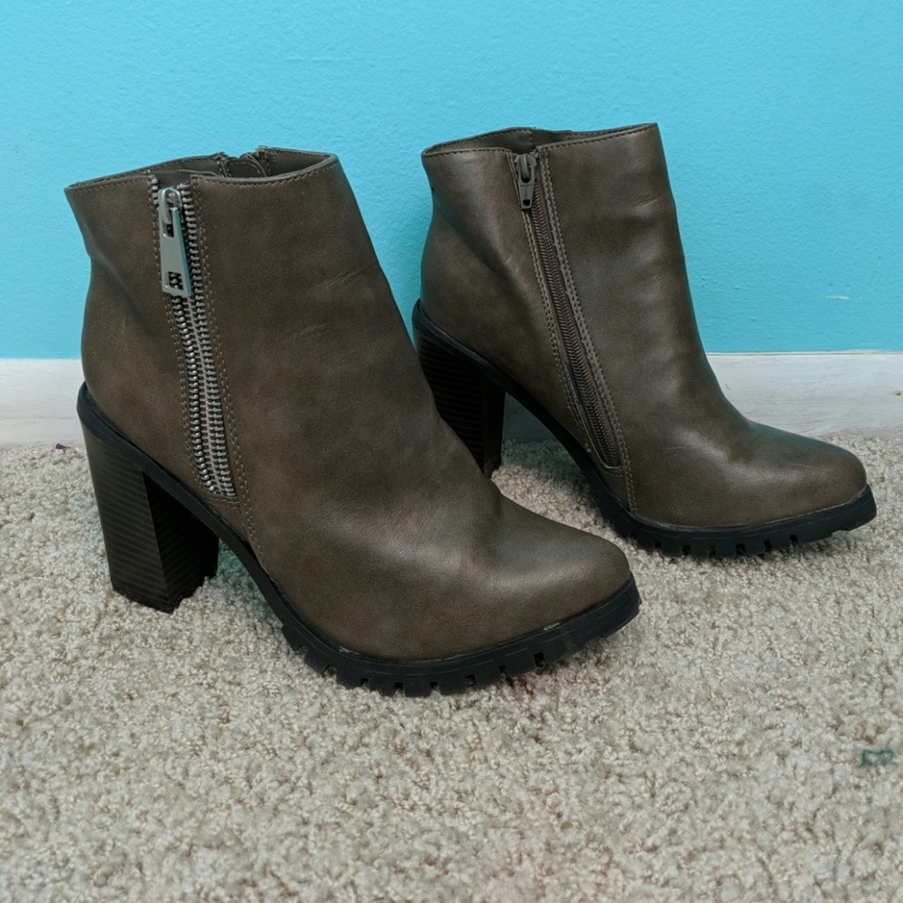 Mossimo booties